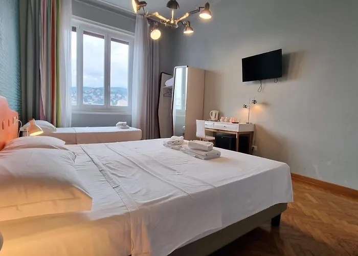 Al Volo Tor Bandena Maison d'hôtes Trieste